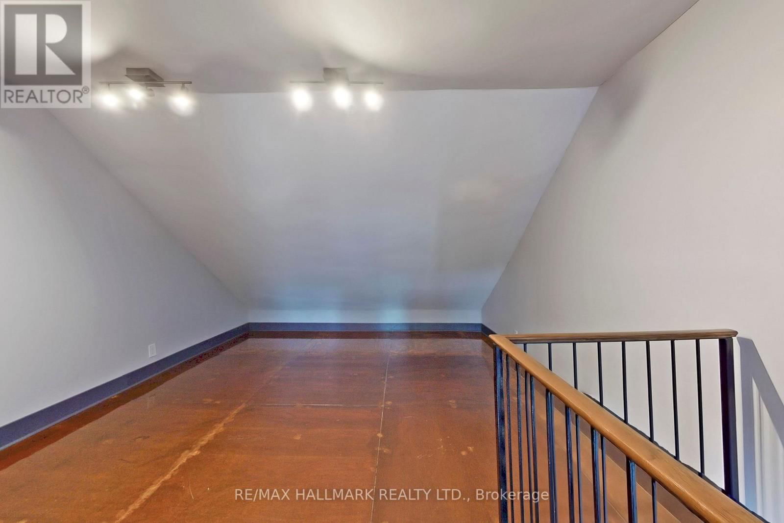 148 PARLIAMENT STREET Image 37