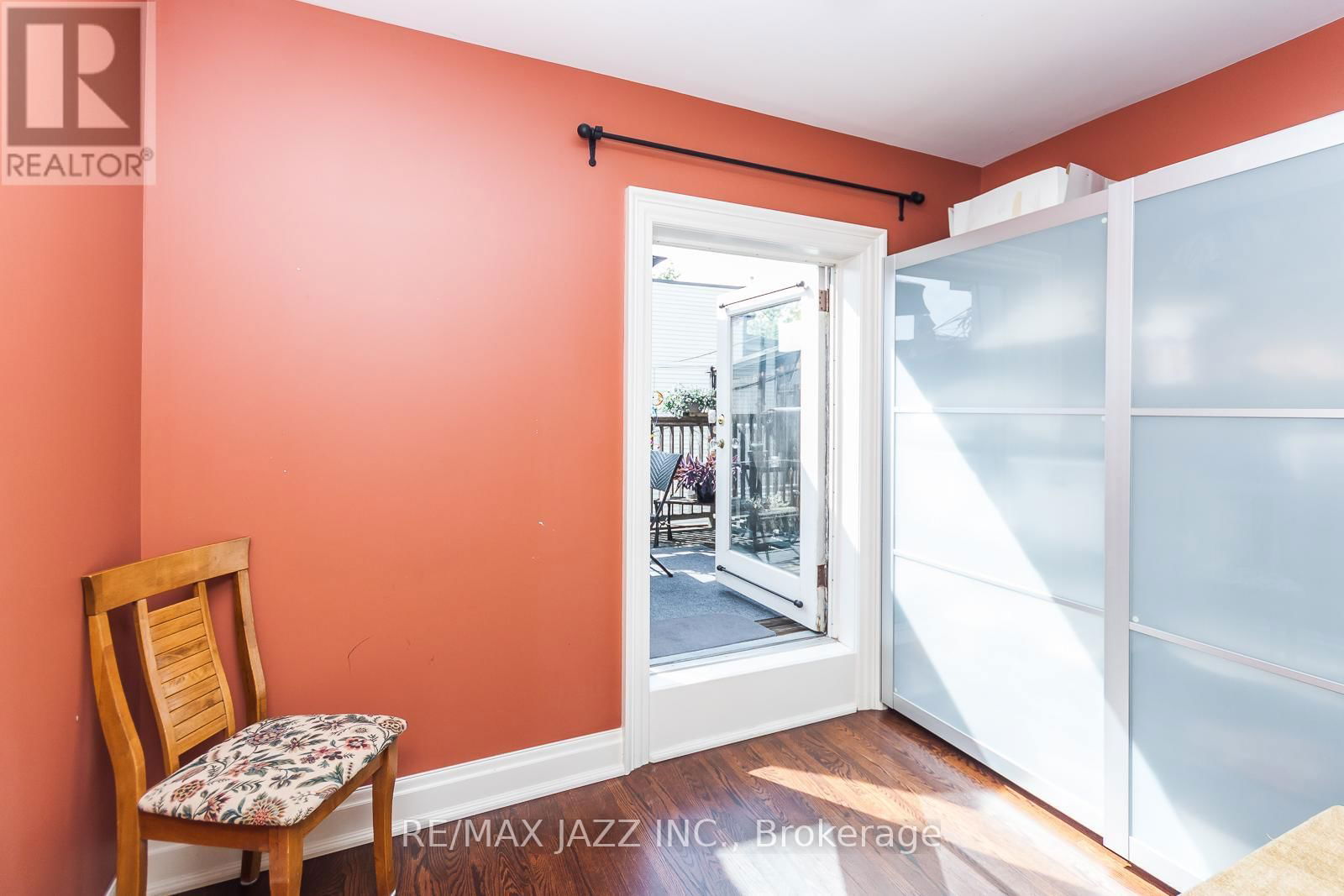36 CLINTON STREET Image 15