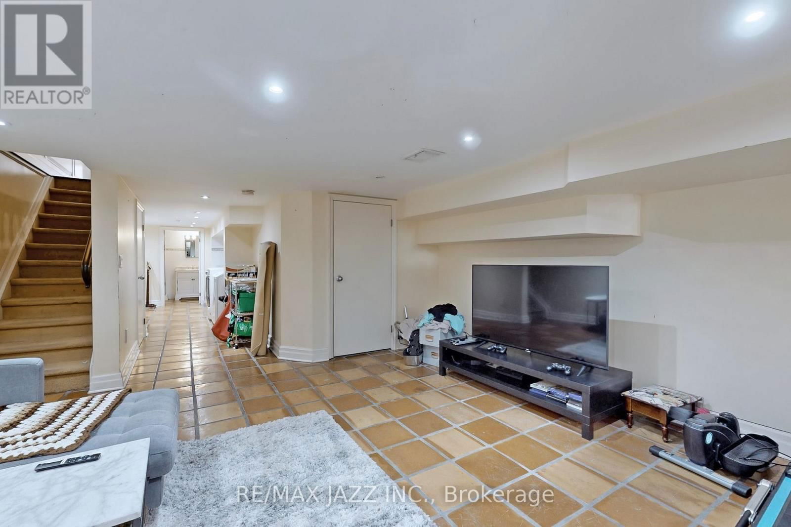 36 CLINTON STREET Image 23