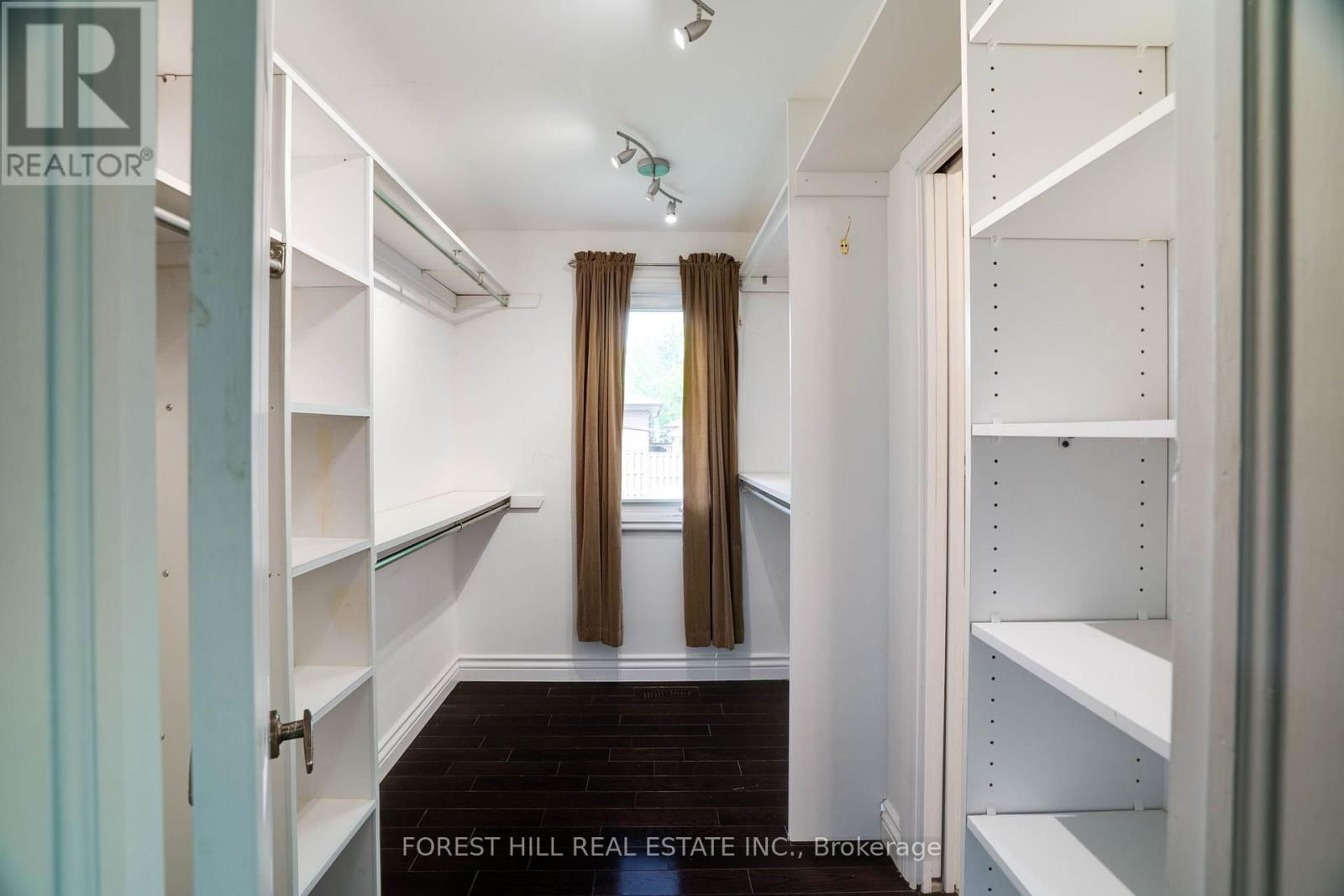 244 WATERLOO AVENUE Image 20