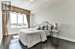 1211 - 10 BLOORVIEW PLACE Image 11