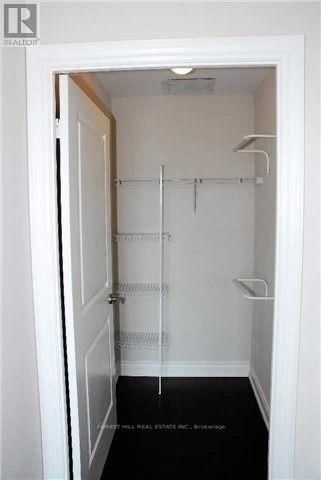 1211 - 10 BLOORVIEW PLACE Image 13