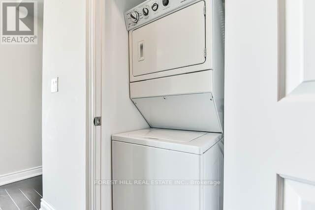 1211 - 10 BLOORVIEW PLACE Image 15