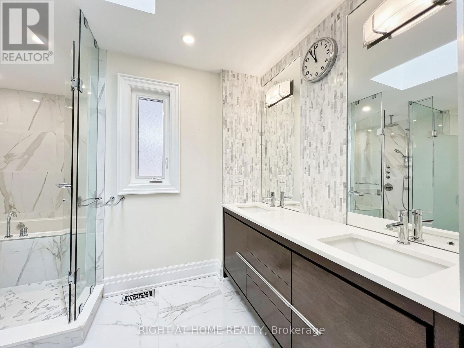 152 HOLMES AVENUE Image 21