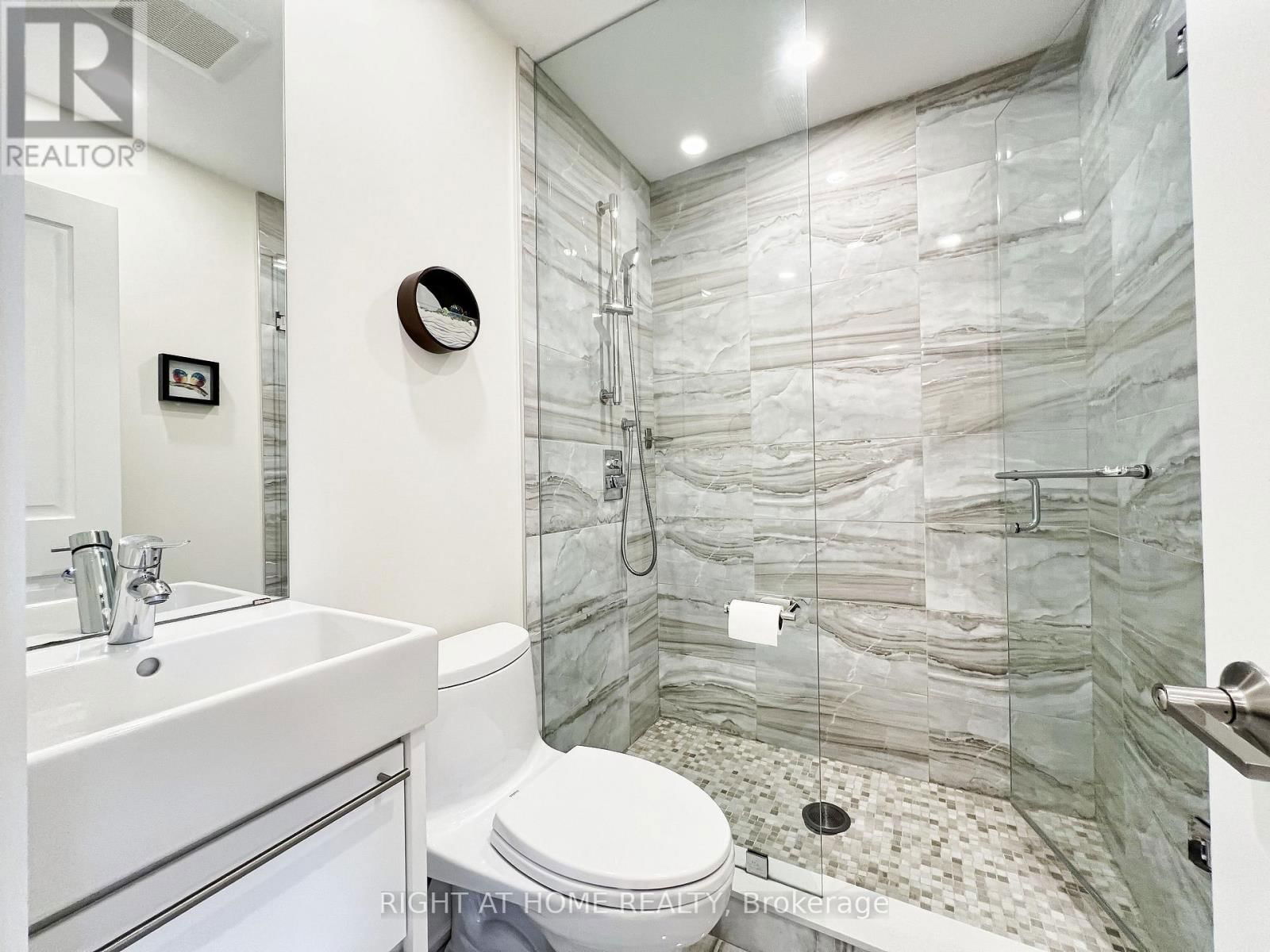 152 HOLMES AVENUE Image 27