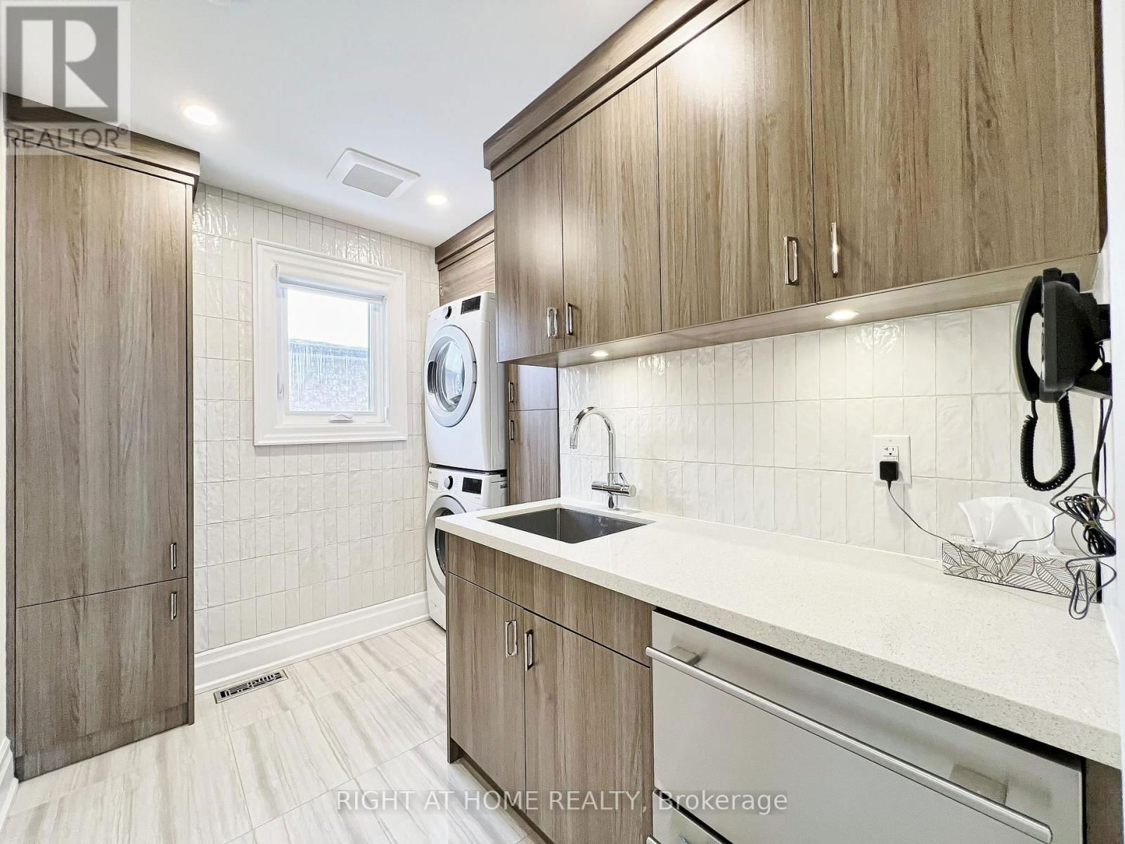 152 HOLMES AVENUE Image 28