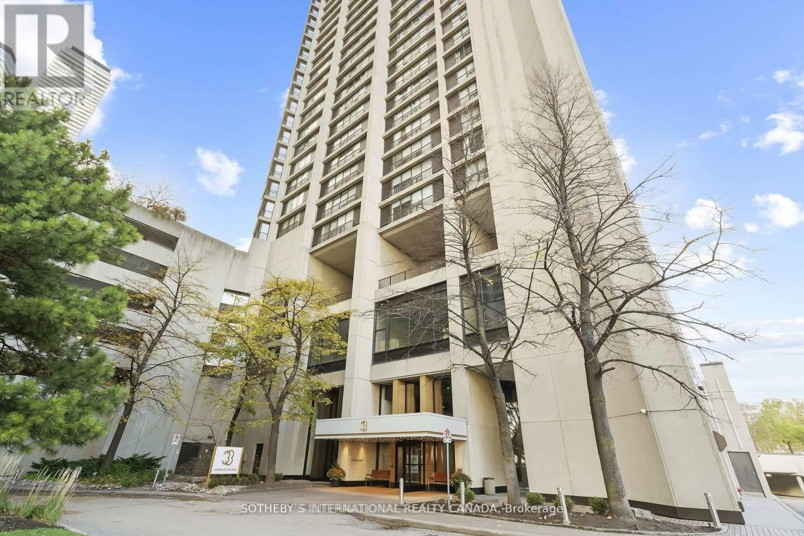 2208 - 33 HARBOUR SQUARE Image 1