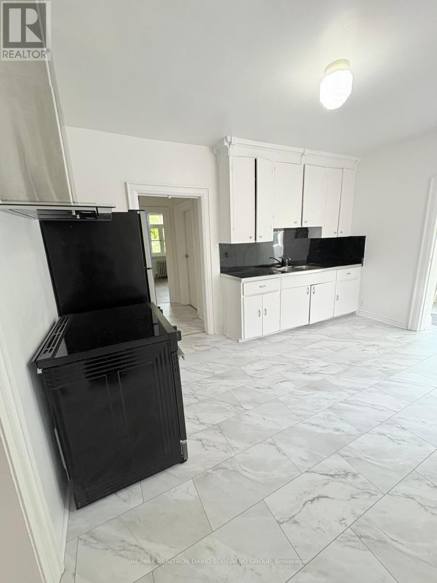 44 SULTANA AVENUE Image 13