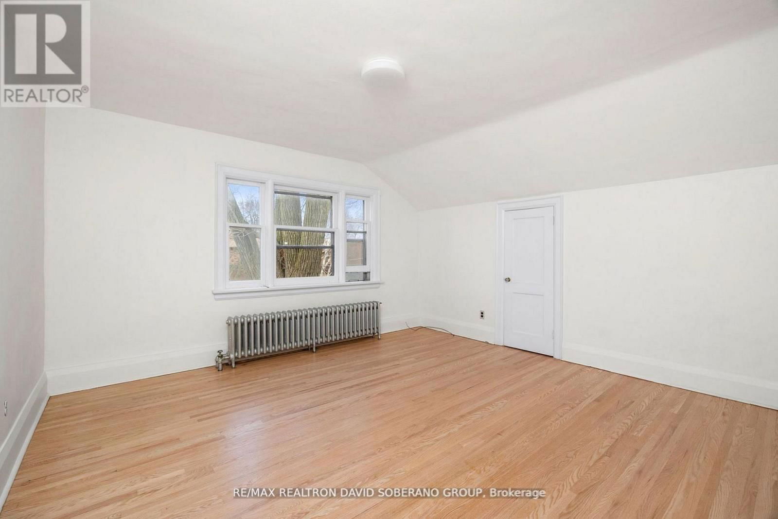 44 SULTANA AVENUE Image 21