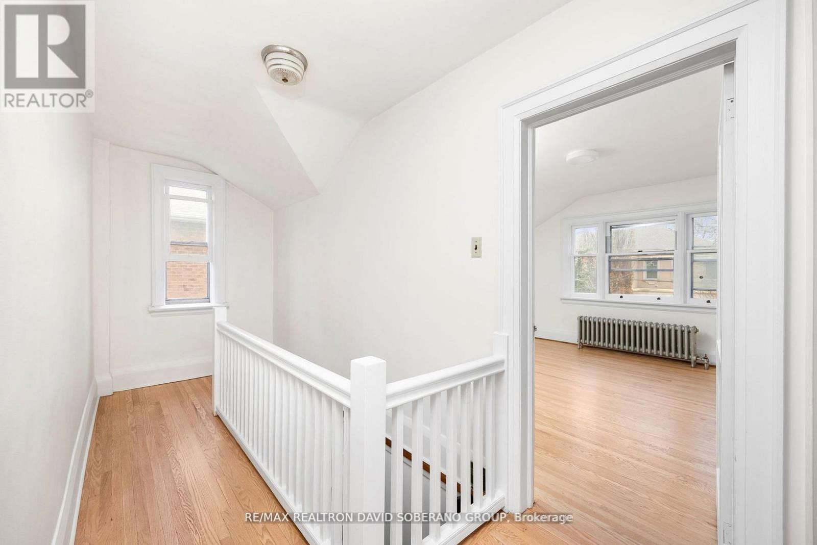 44 SULTANA AVENUE Image 32