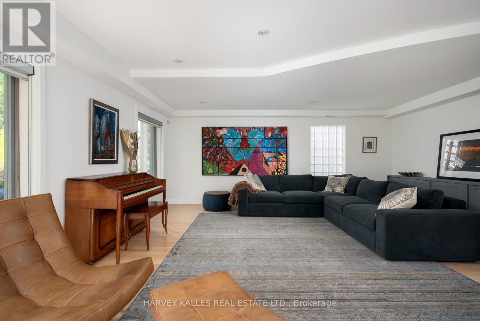 16 COLDSTREAM AVENUE Image 11