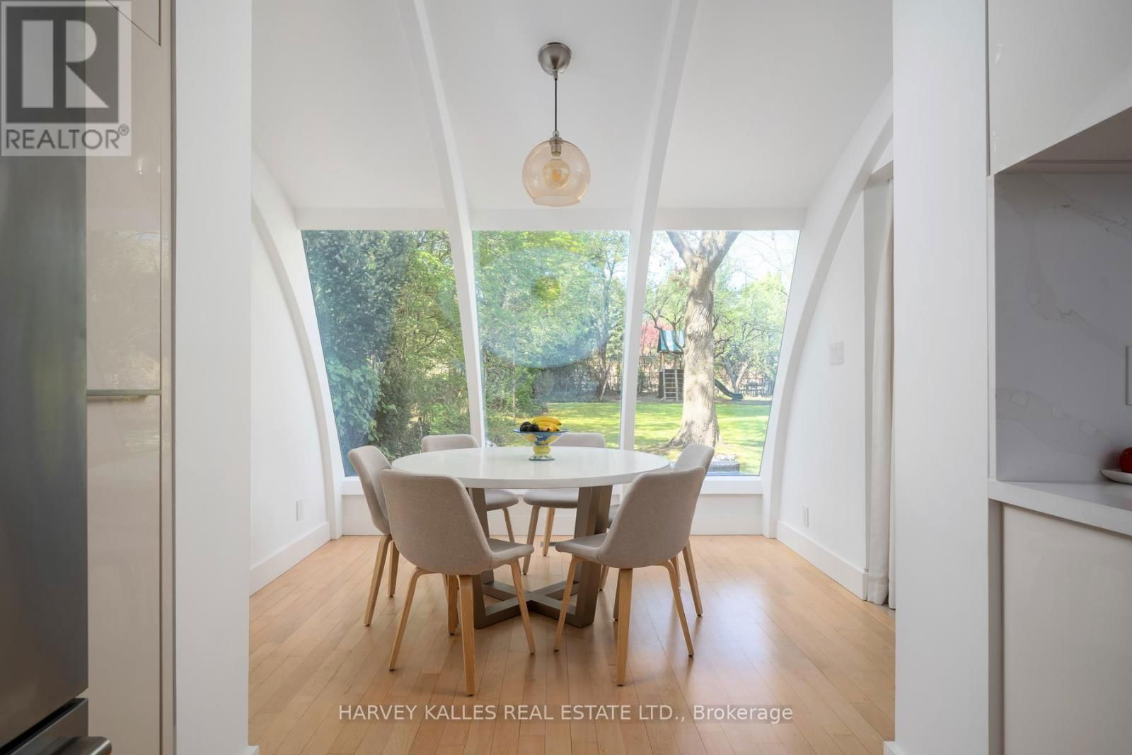 16 COLDSTREAM AVENUE Image 14
