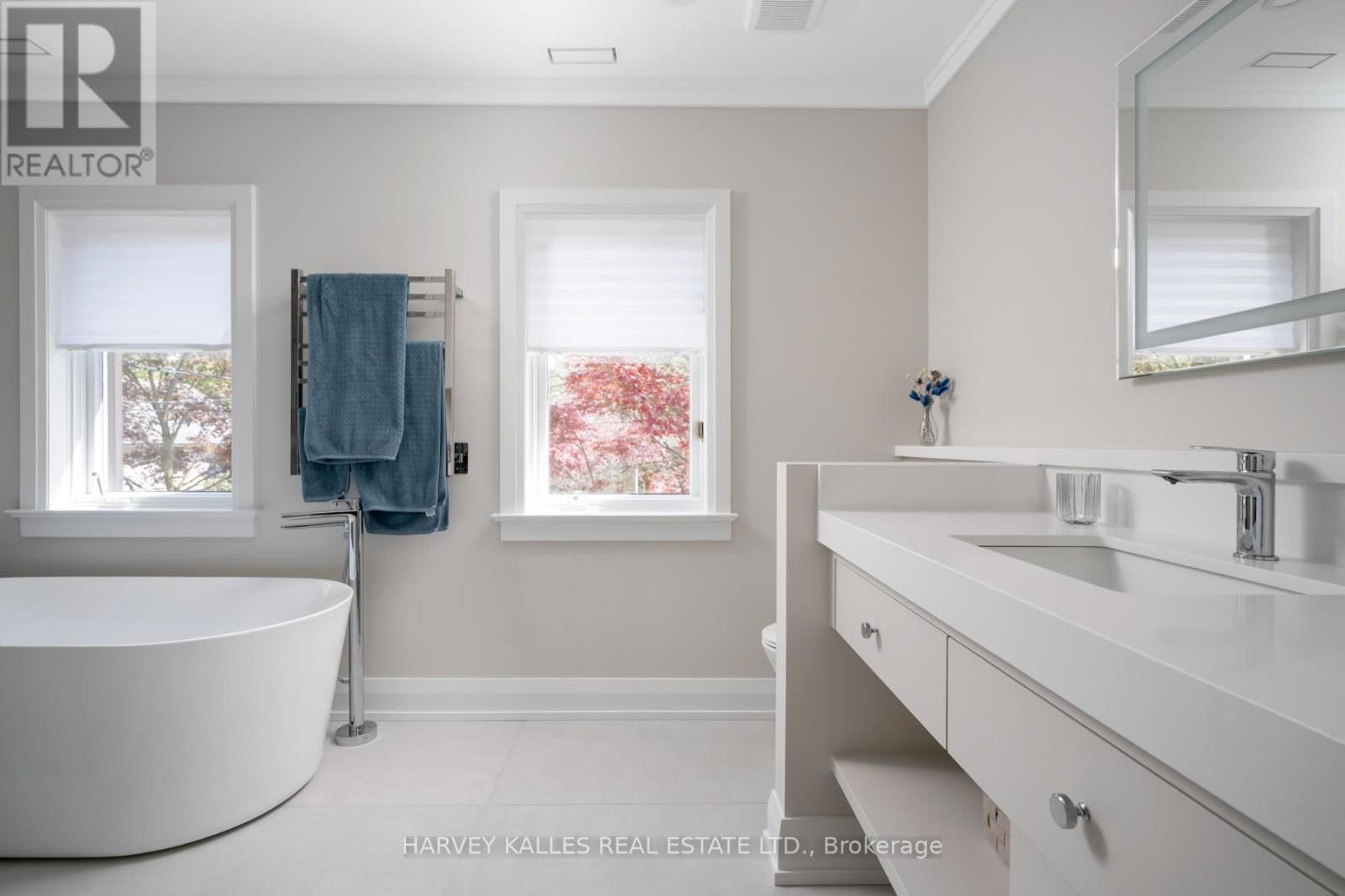 16 COLDSTREAM AVENUE Image 27