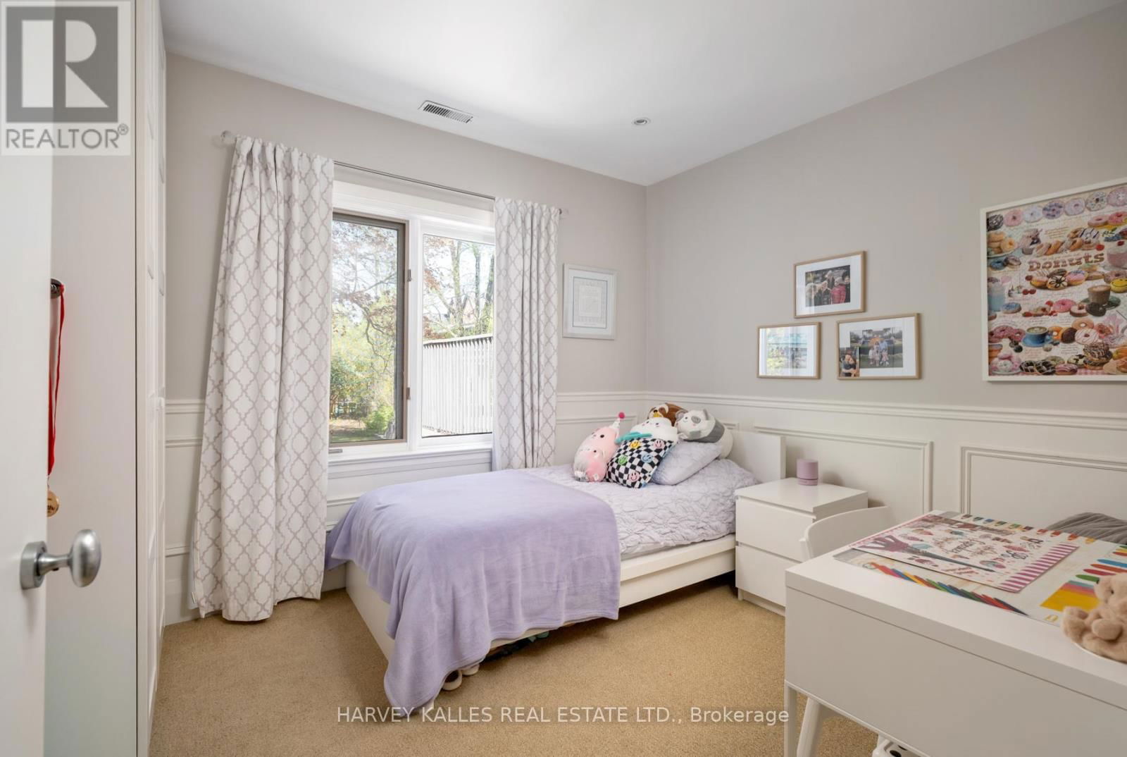 16 COLDSTREAM AVENUE Image 34