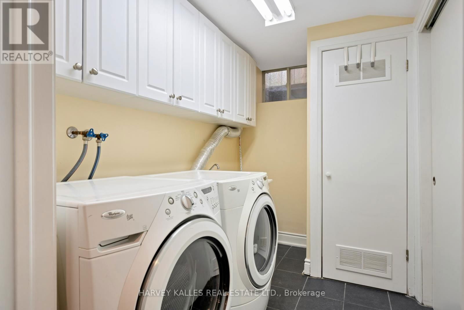 16 COLDSTREAM AVENUE Image 38