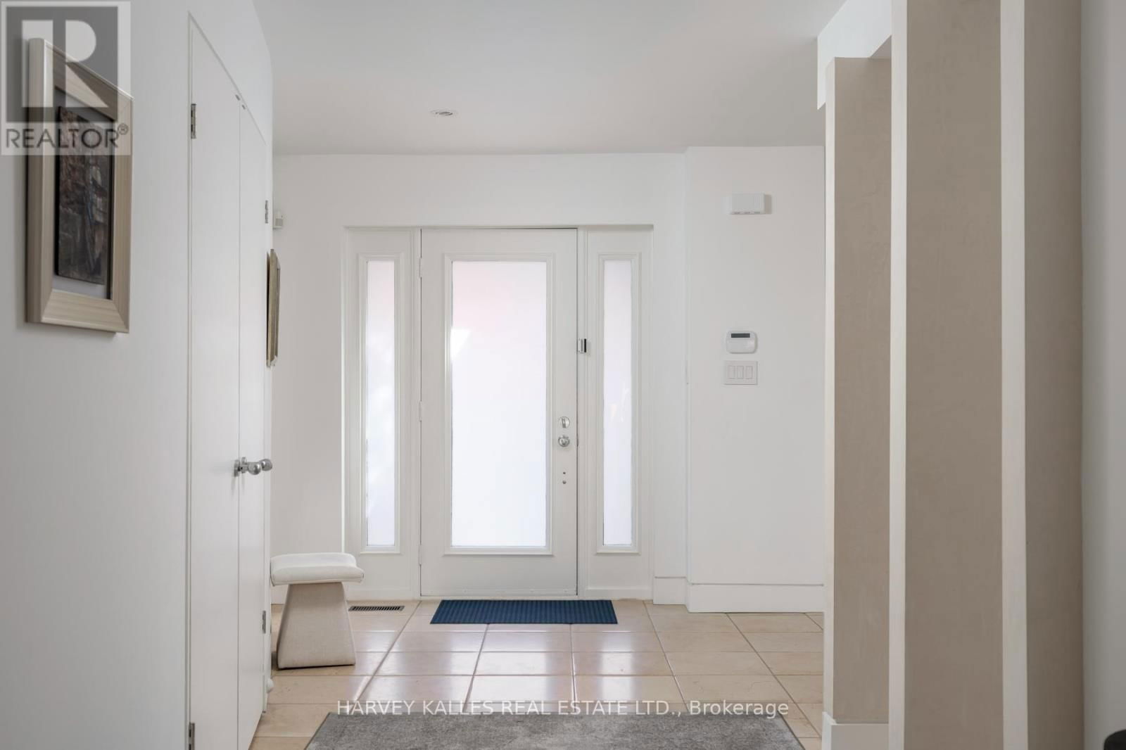 16 COLDSTREAM AVENUE Image 4