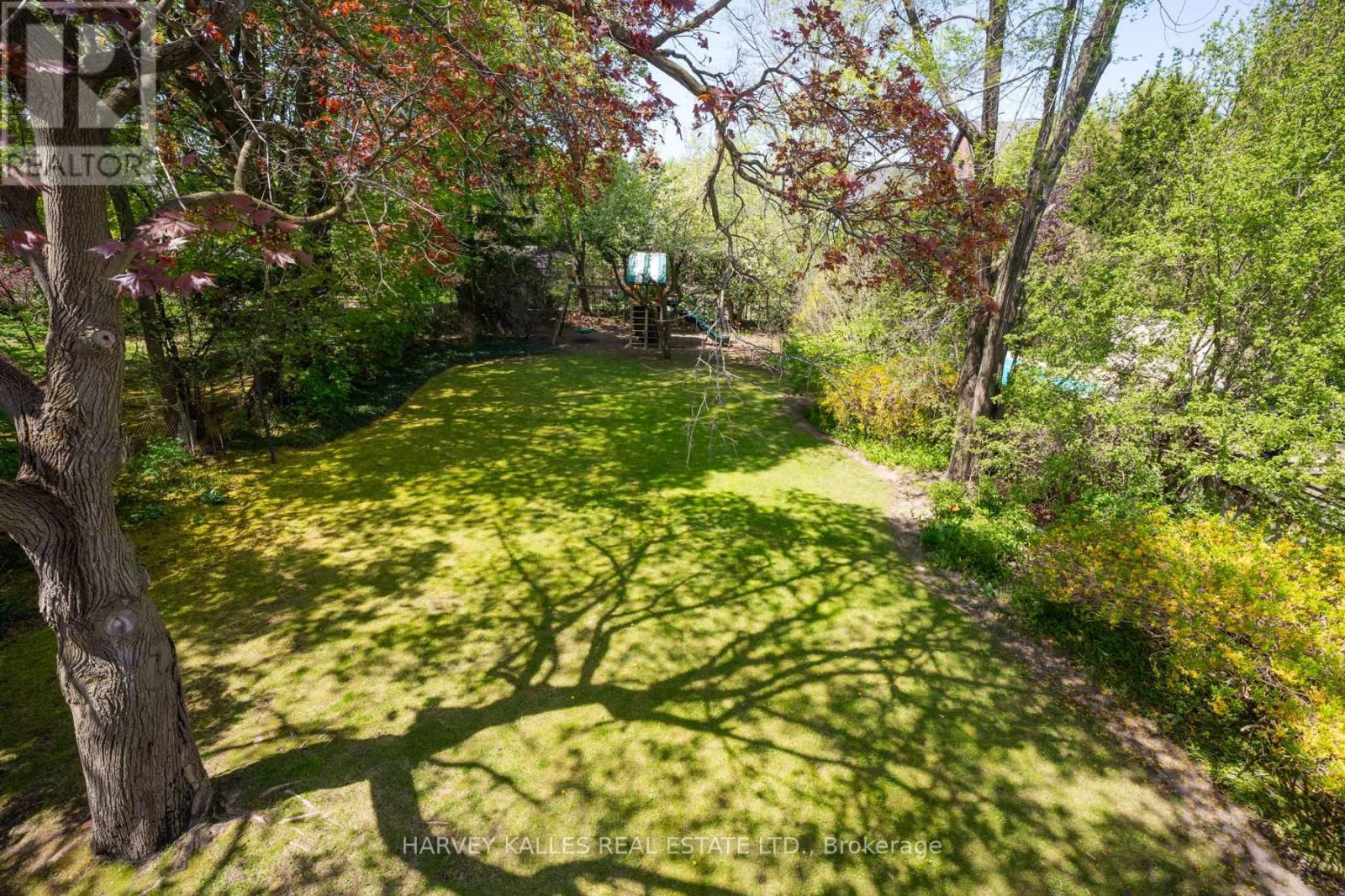 16 COLDSTREAM AVENUE Image 47