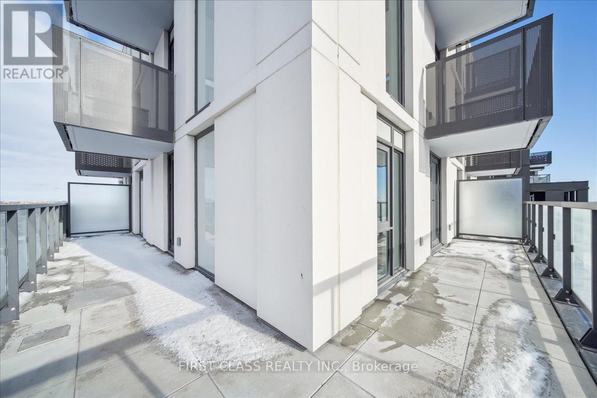 922 - 500 WILSON AVENUE Image 19