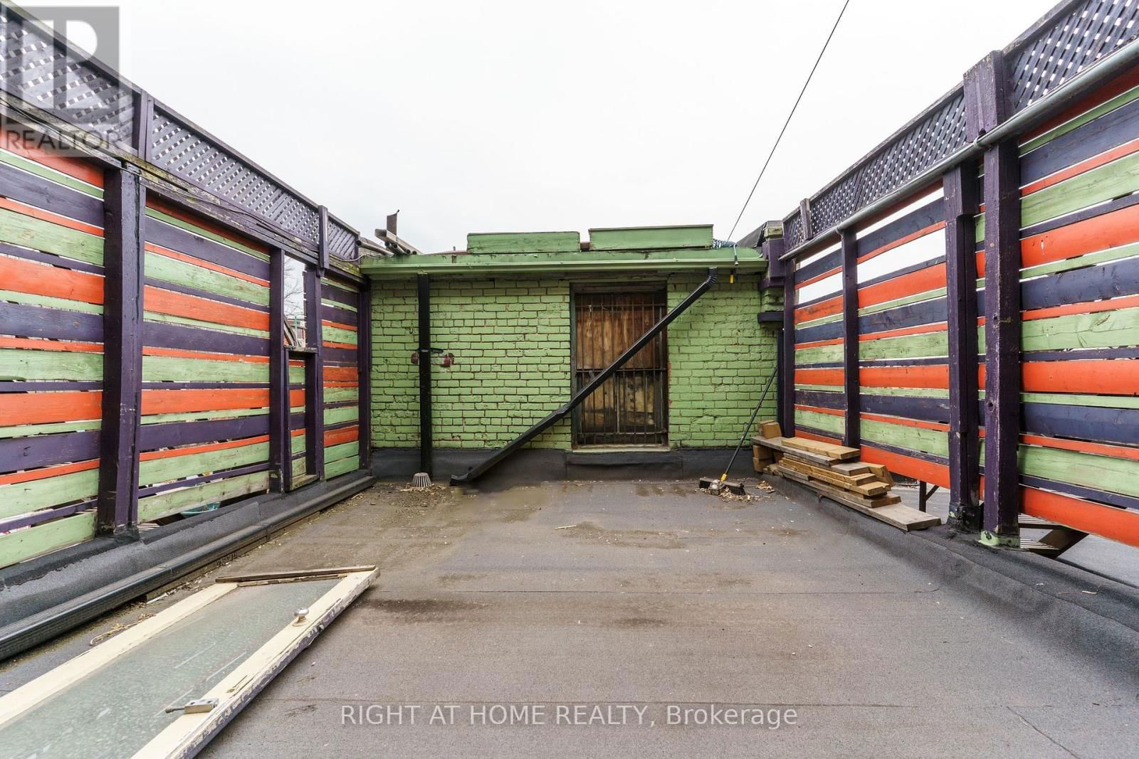 2 - 414 SPADINA AVENUE Image 24