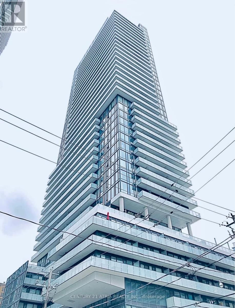 602 - 161 ROEHAMPTON AVENUE Image 2