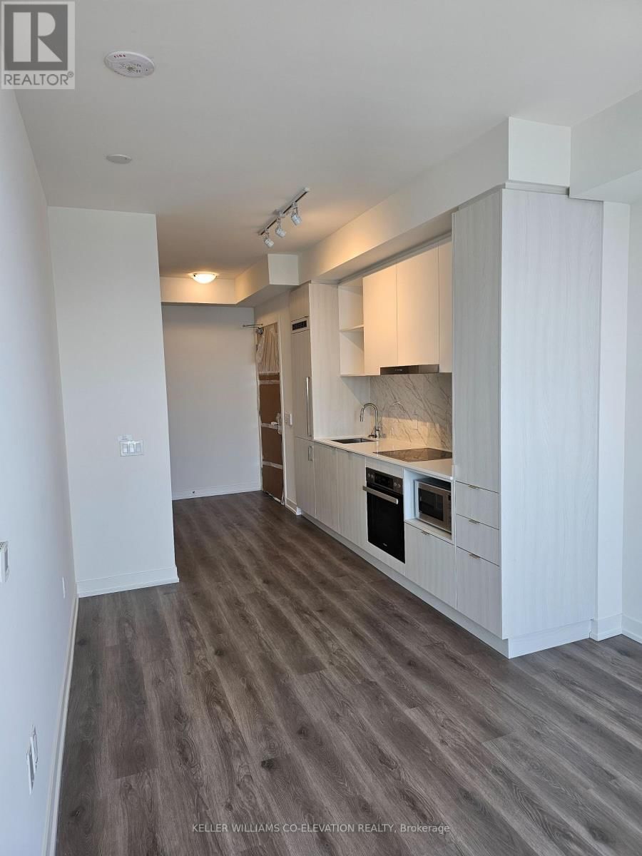 6107 - 138 DOWNES STREET Image 6