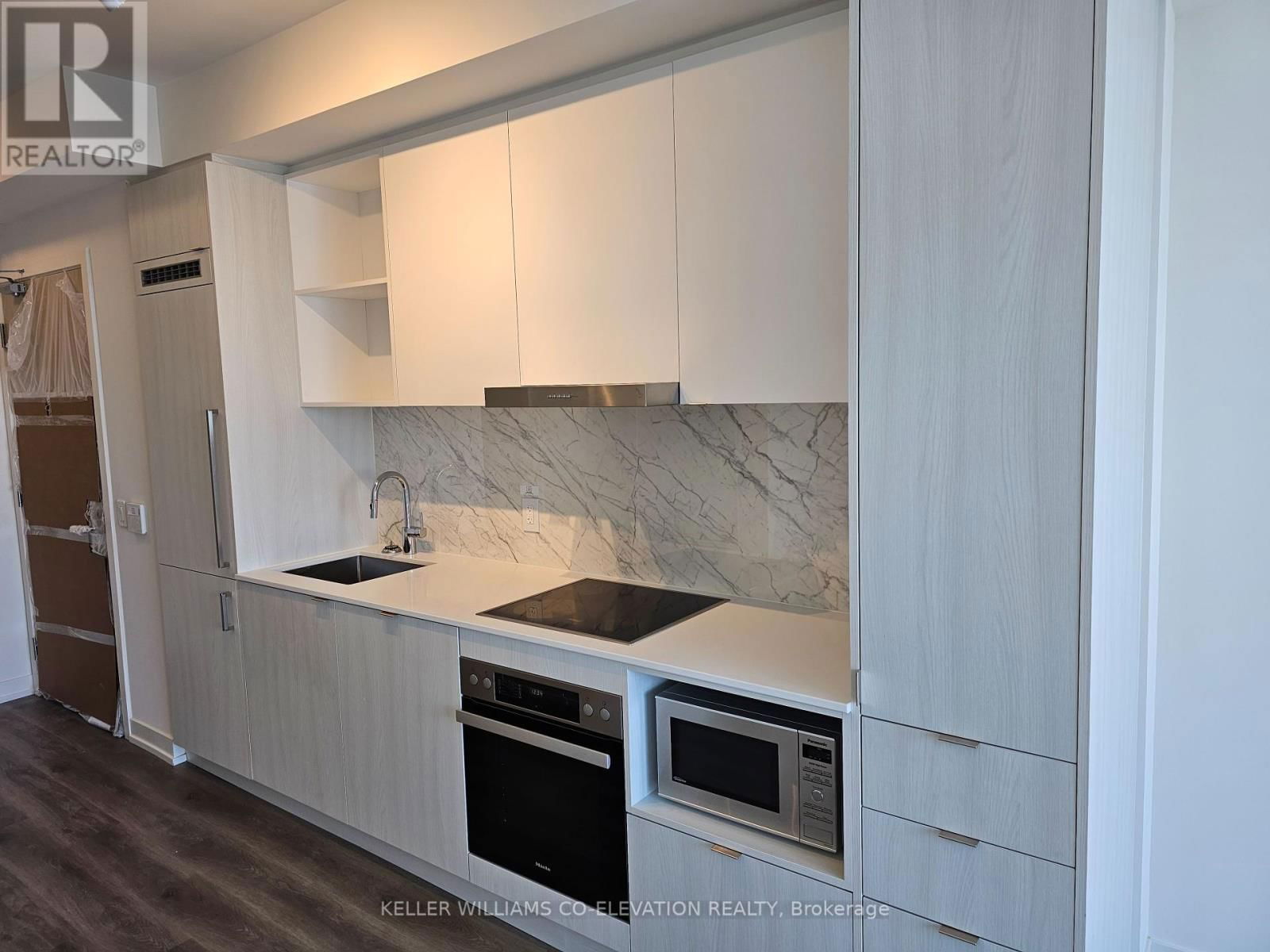6107 - 138 DOWNES STREET Image 7