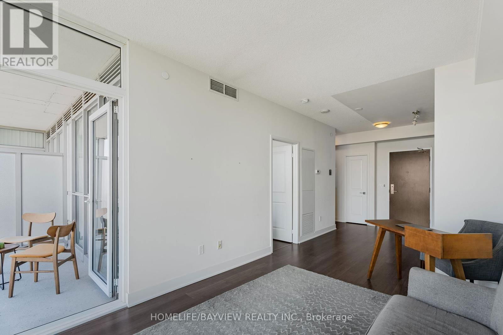 3310 - 88 SHEPPARD AVENUE EAST Image 10