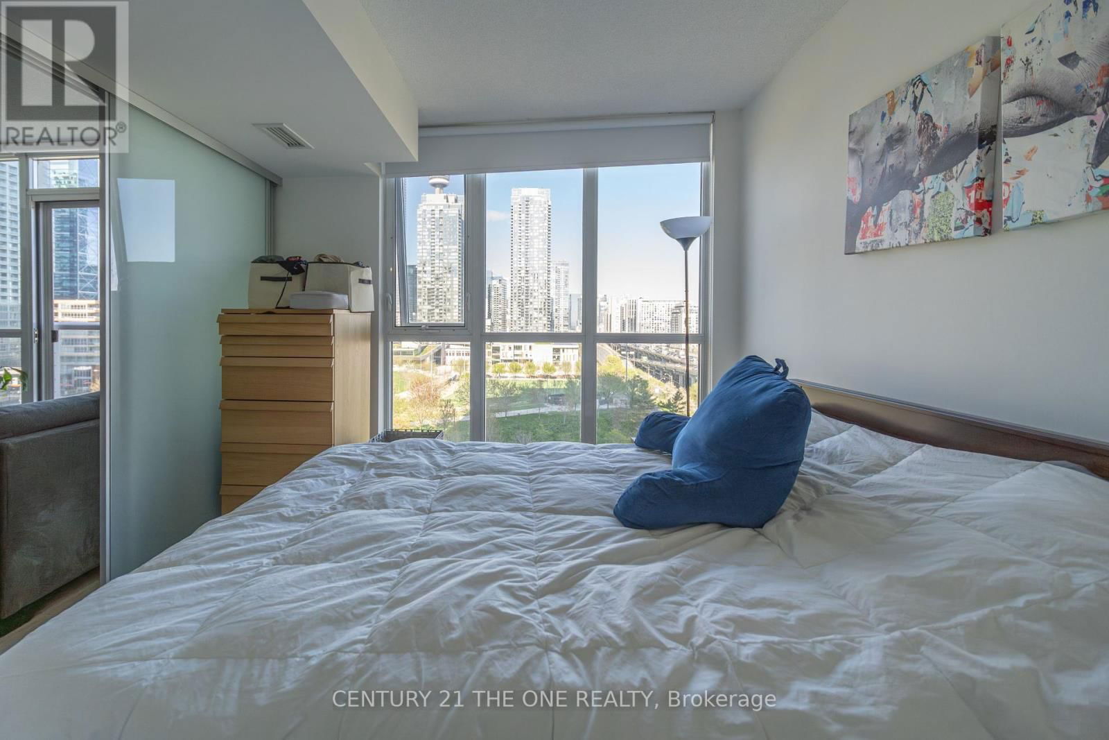 1003 - 75 QUEENS WHARF ROAD Image 13