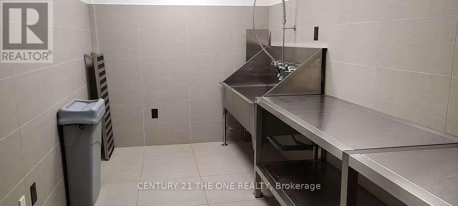 1003 - 75 QUEENS WHARF ROAD Image 28