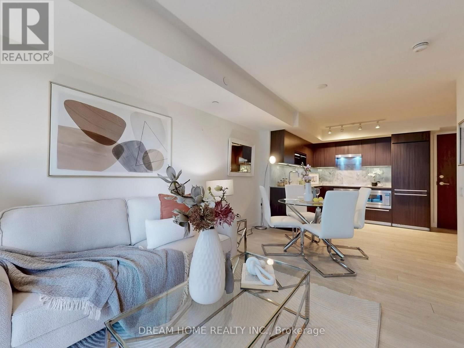507 - 70 QUEENS WHARF ROAD Image 6
