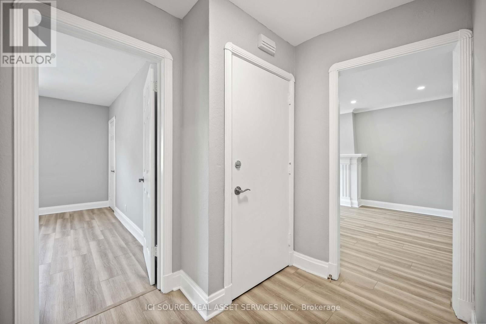2 - 121 CHERITAN AVENUE Image 17
