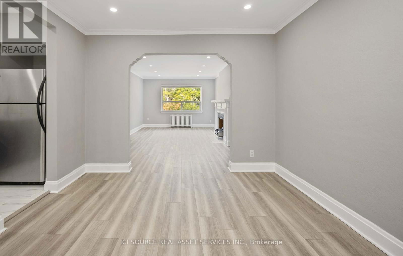 2 - 121 CHERITAN AVENUE Image 6