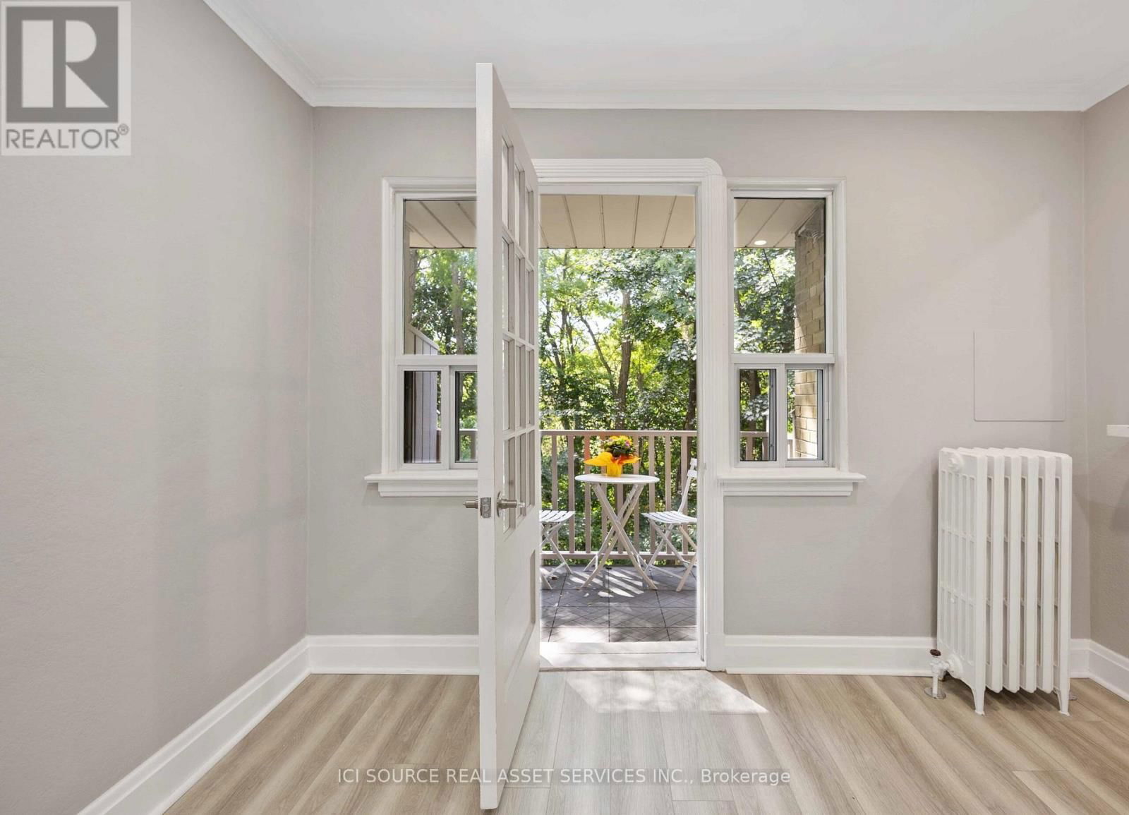 2 - 121 CHERITAN AVENUE Image 9