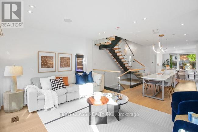 236 BOWOOD AVENUE Image 15