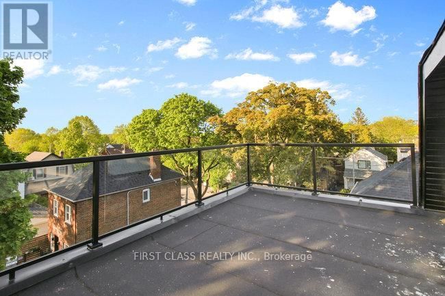 236 BOWOOD AVENUE Image 31