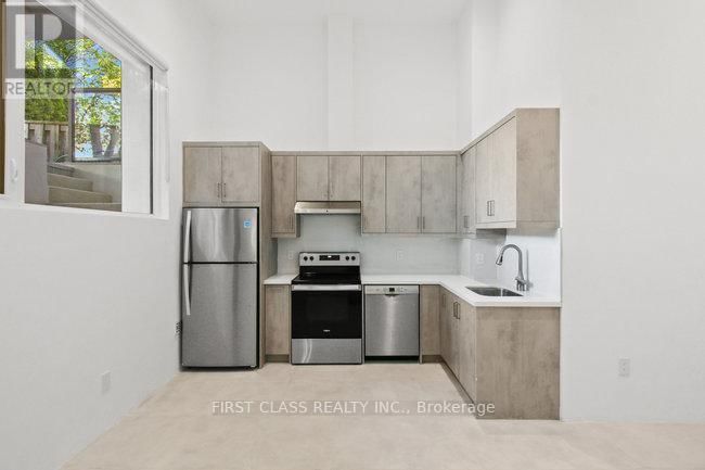 236 BOWOOD AVENUE Image 35