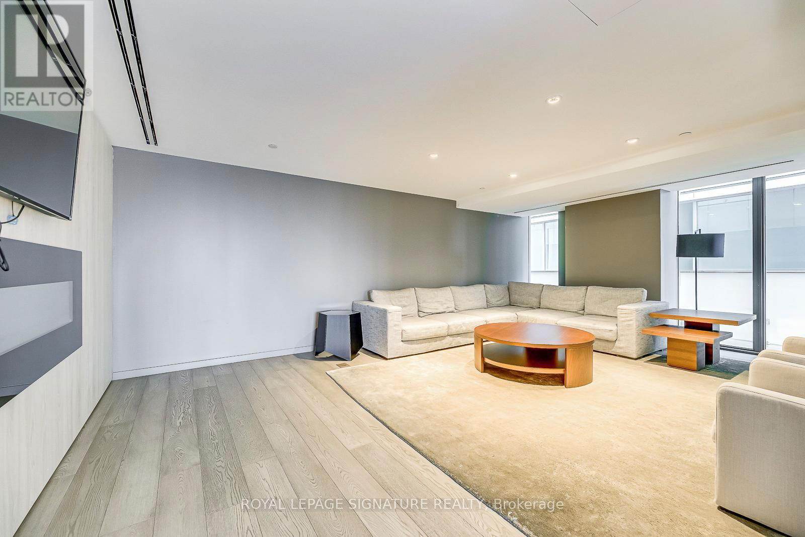 401 - 200 BLOOR STREET WEST Image 43