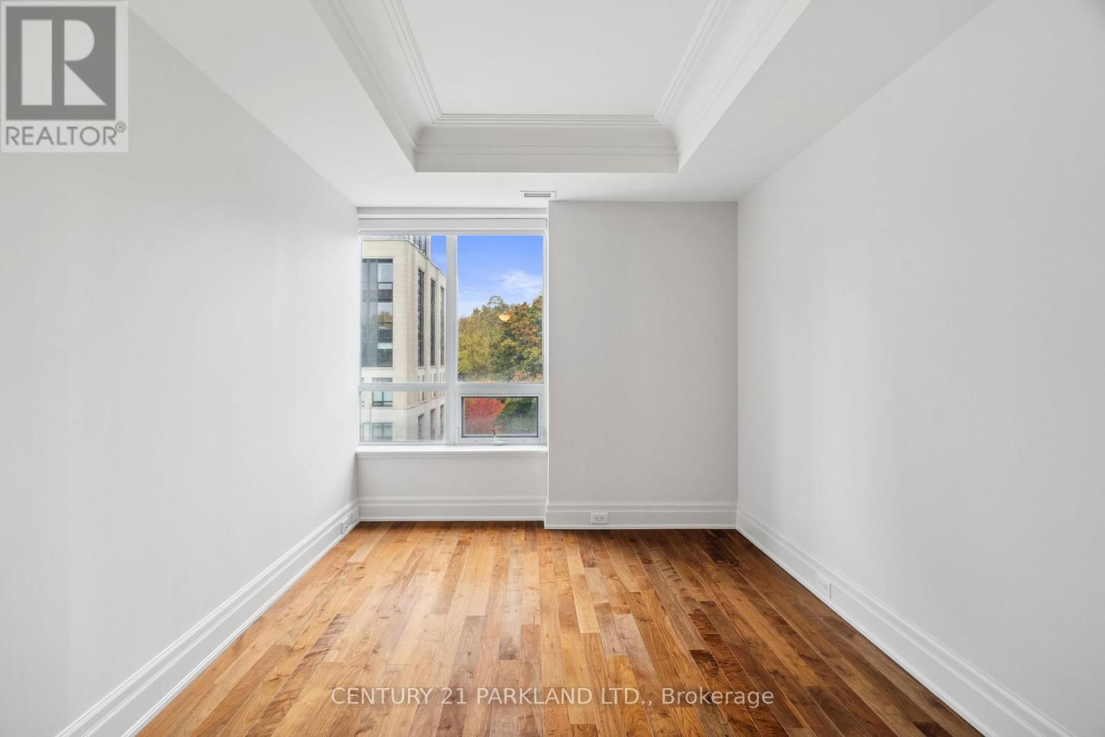 409 - 155 ST CLAIR AVENUE WEST Image 32
