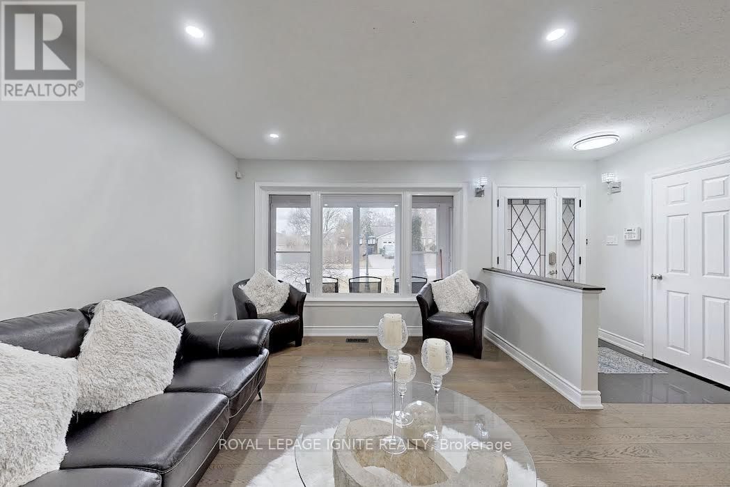 47 MARTHCLARE AVENUE Image 11