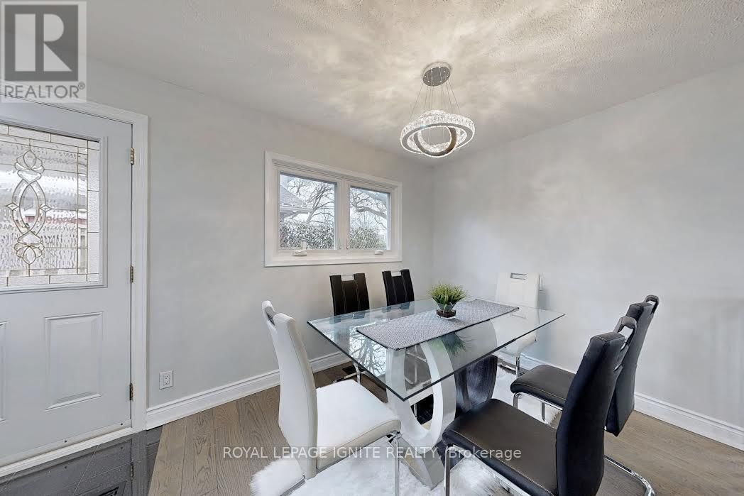 47 MARTHCLARE AVENUE Image 17