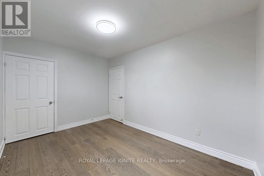 47 MARTHCLARE AVENUE Image 27