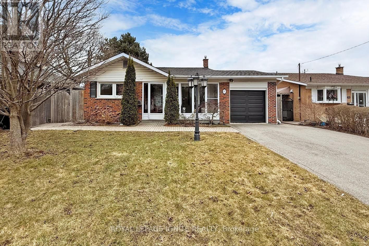 47 MARTHCLARE AVENUE Image 3