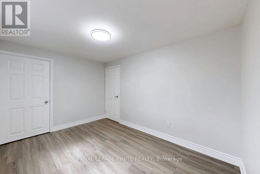 47 MARTHCLARE AVENUE Image 31