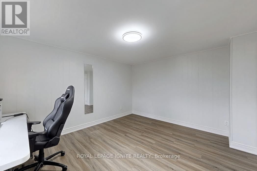 47 MARTHCLARE AVENUE Image 33