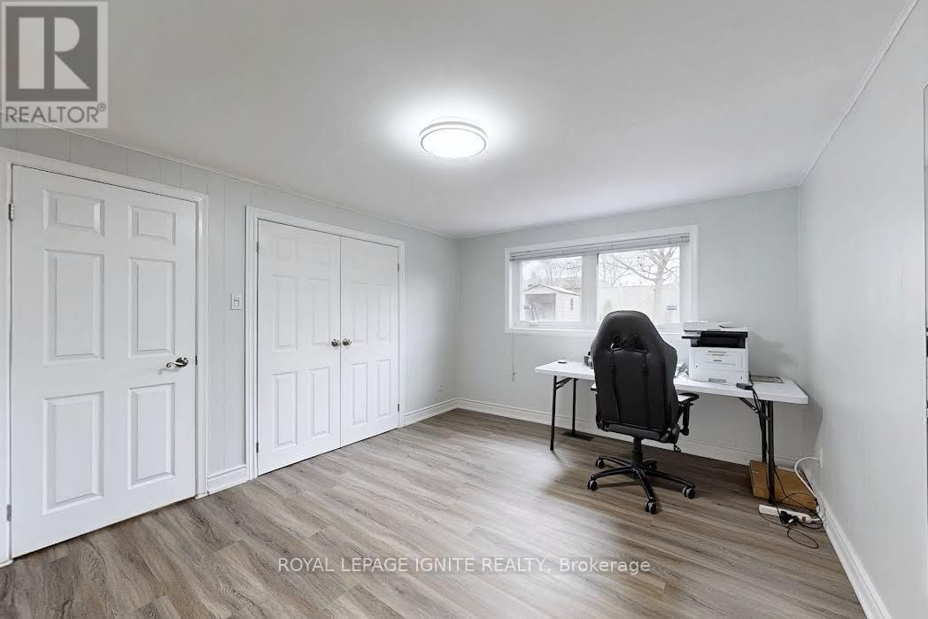 47 MARTHCLARE AVENUE Image 34