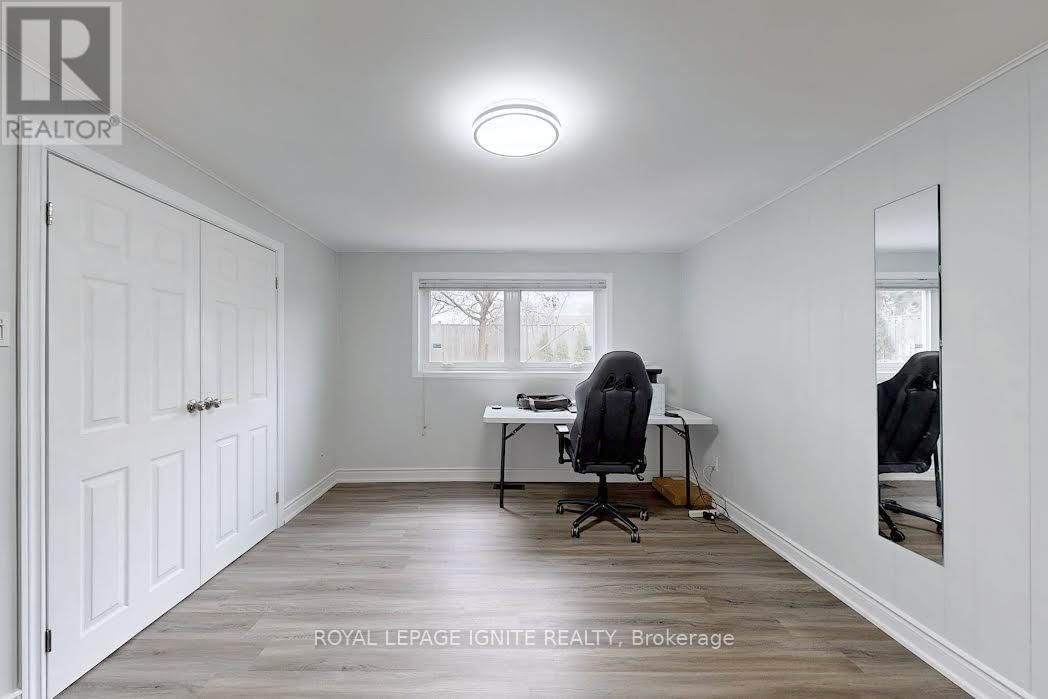 47 MARTHCLARE AVENUE Image 36