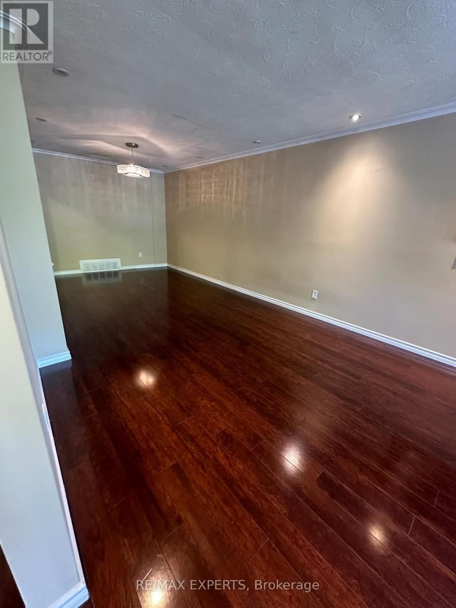 86 GARTHDALE COURT Image 3