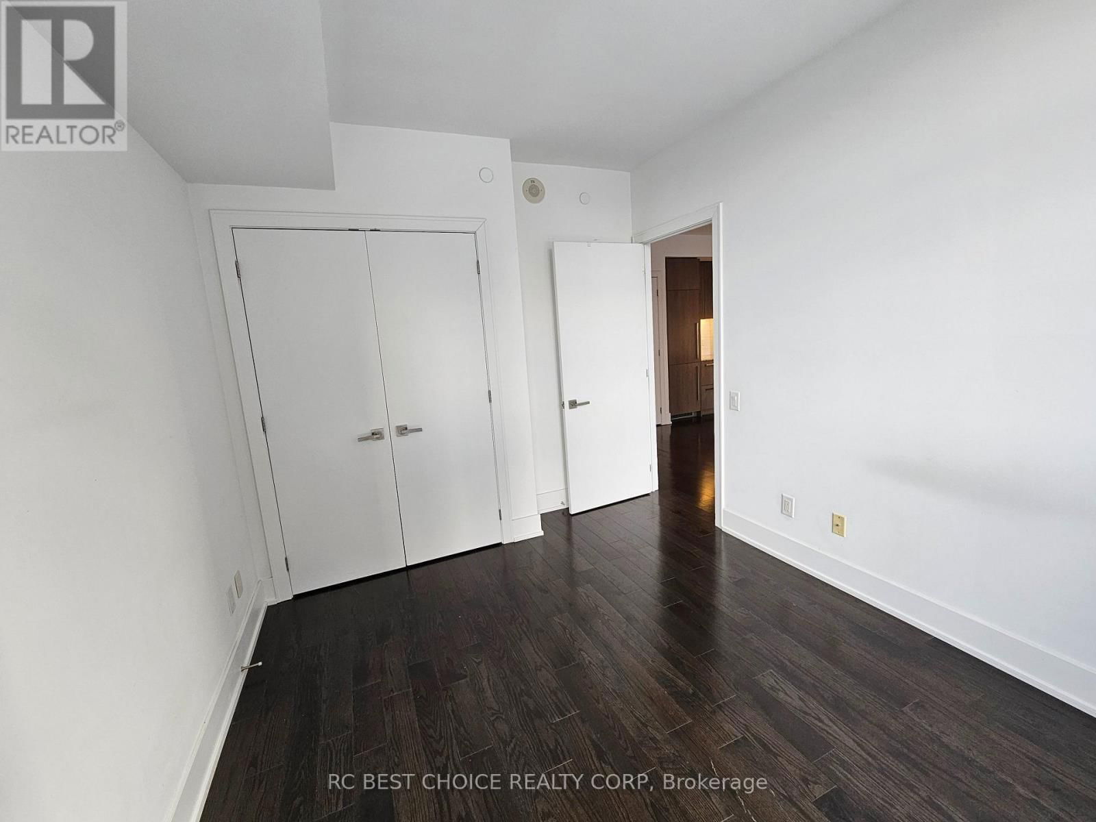 405 - 170 AVENUE ROAD Image 22