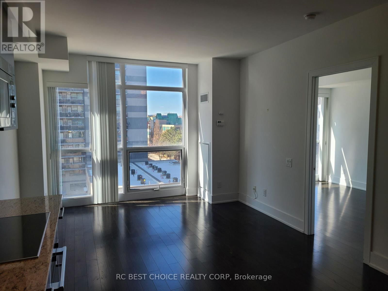 405 - 170 AVENUE ROAD Image 7