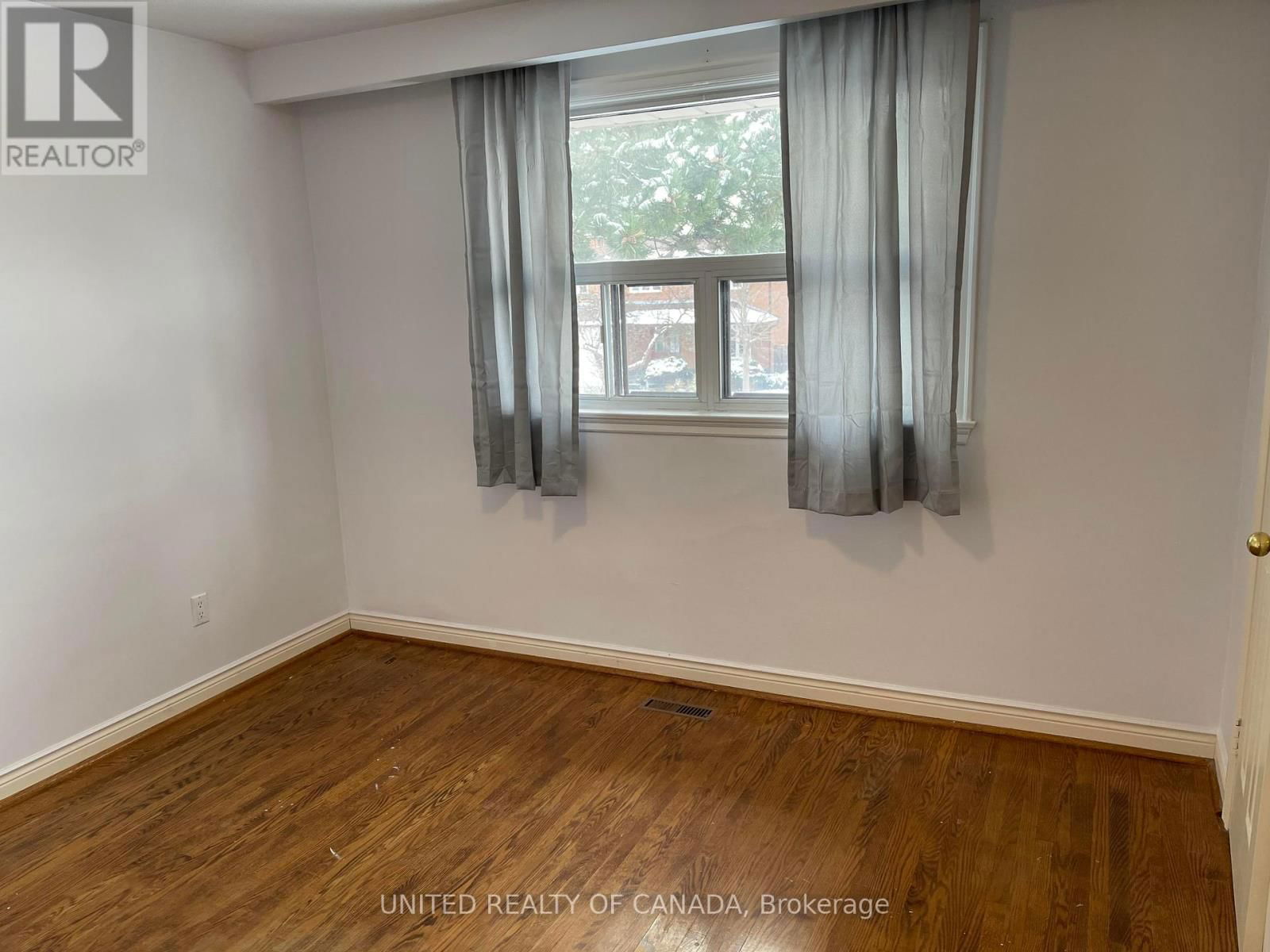 11 SYDNOR ROAD Image 16